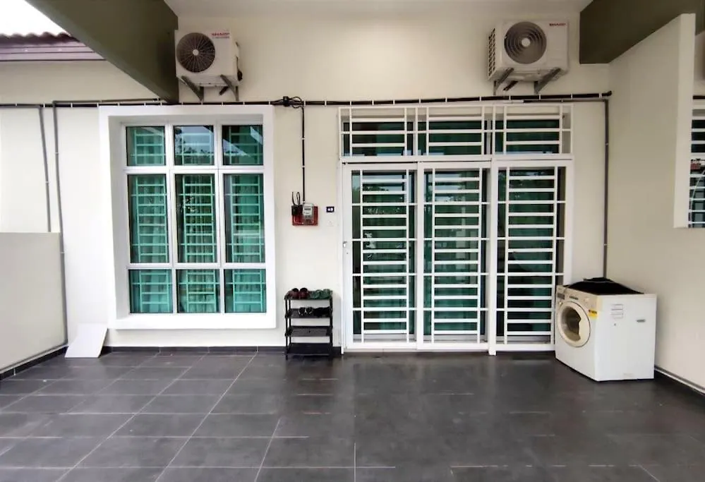 D'Luna Homestay Melaka Fully Aircond Malaysia