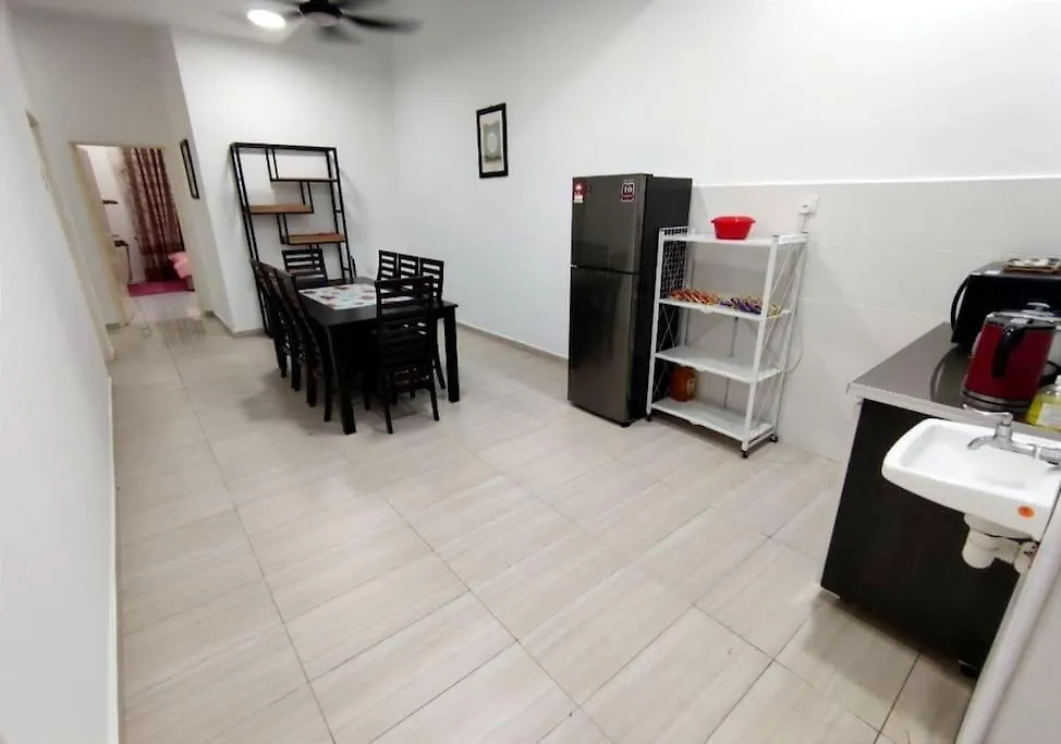 Holiday home D'Luna Homestay Melaka Fully Aircond Malaysia