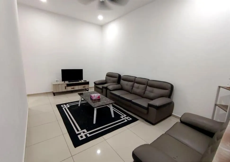 D'Luna Homestay Melaka Fully Aircond Holiday home Malacca